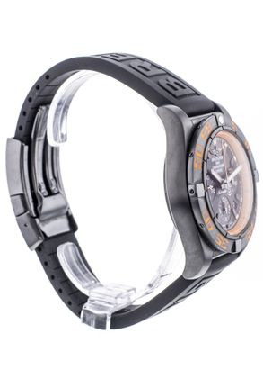 BREITLING Chronomat 44 Raven