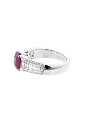 JOAILLERIE CRESUS Bague Composition Rubis et Diamants