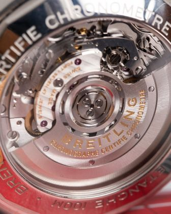 BREITLING Aviator 8 B01 Chrono 43