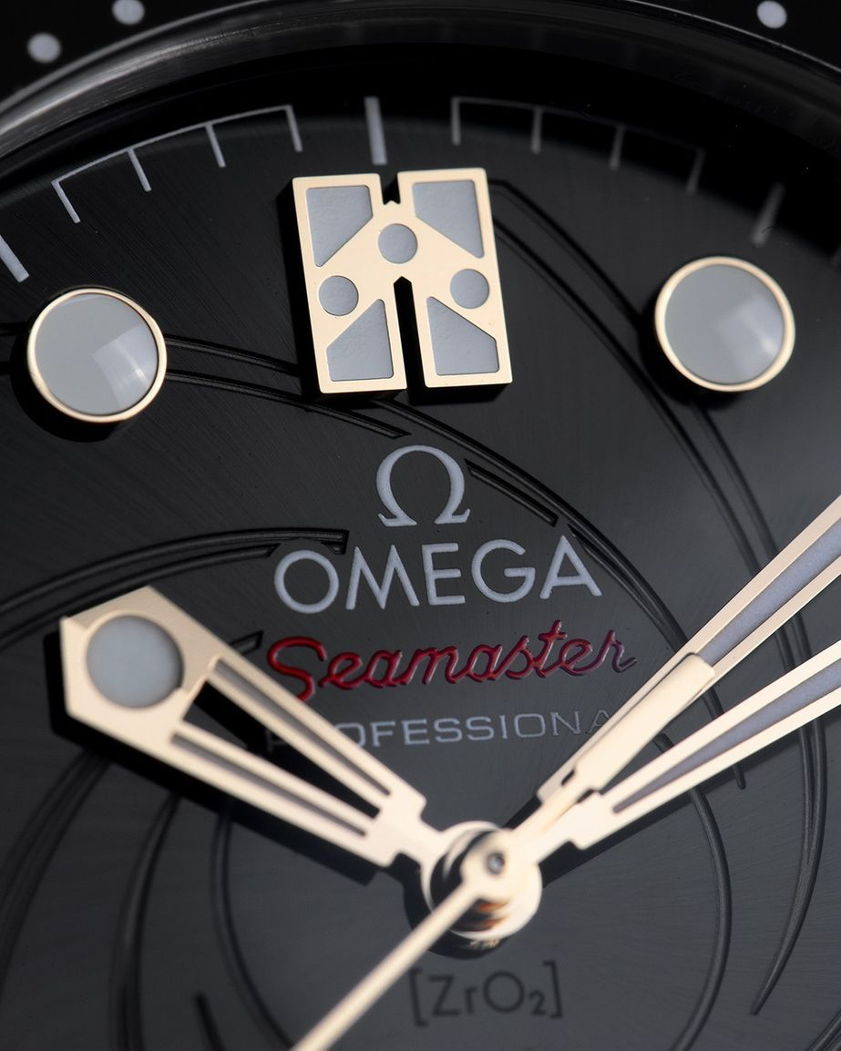 OMEGA Seamaster Diver 300 m Edition Limitée James Bond