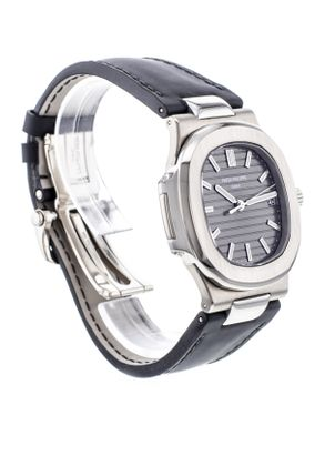 PATEK PHILIPPE Nautilus