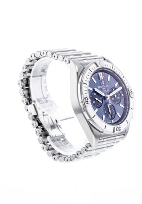 BREITLING Chronomat B01-42