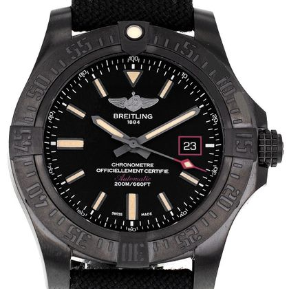 BREITLING Avenger Blackbird