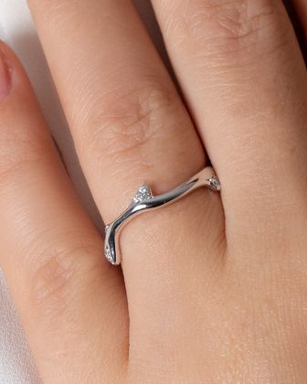 DIOR Bois de Rose Or blanc et Diamants