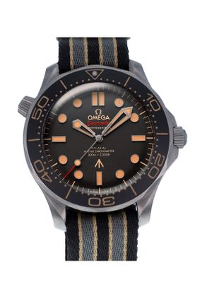 OMEGA Seamaster 300 Diver "007"