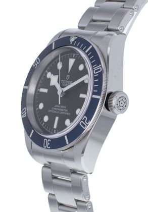 TUDOR Black Bay