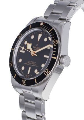 TUDOR Black Bay