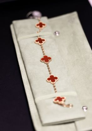 Bracelets VAN CLEEF ARPELS Alhambra Bracelets occasion Or