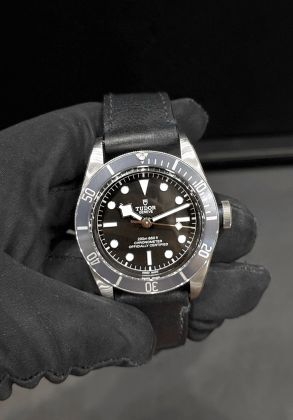 TUDOR Black Bay Midnight Blue