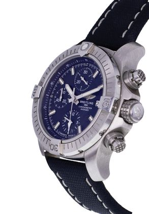 BREITLING Avenger Chronograph