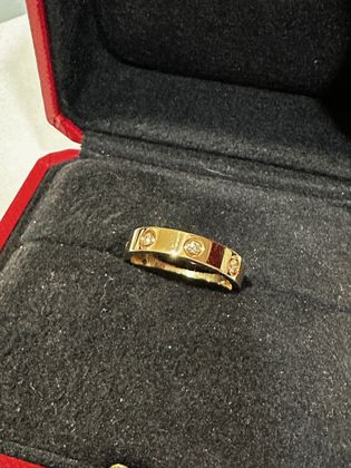 CARTIER Love 8 Diamants