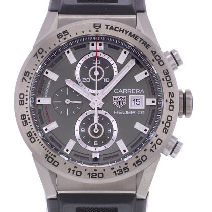 TAG HEUER Carrera Heuer 01