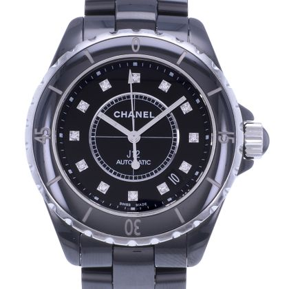 CHANEL J12 38 mm