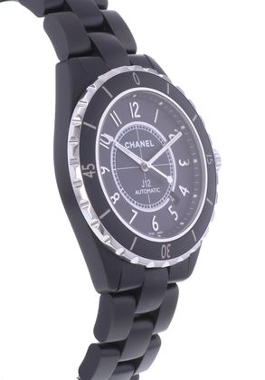 CHANEL J12 42 mm