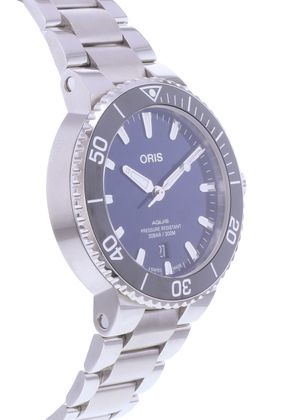 ORIS Aquis Date
