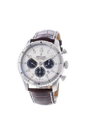 BREITLING Navitimer Aviator 8 B01 Chronograph 43