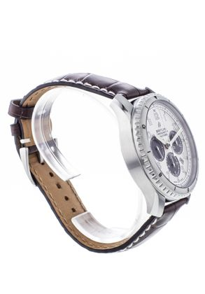 BREITLING Navitimer Aviator 8 B01 Chronograph 43
