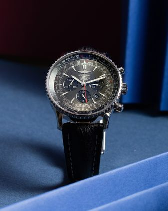BREITLING Navitimer 01 Manufacture Limited Edition