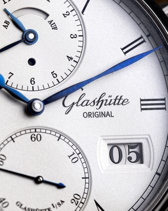 GLASHUTTE ORIGINAL Senator Cosmopolite