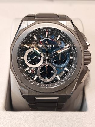 ZENITH Defy Extrême