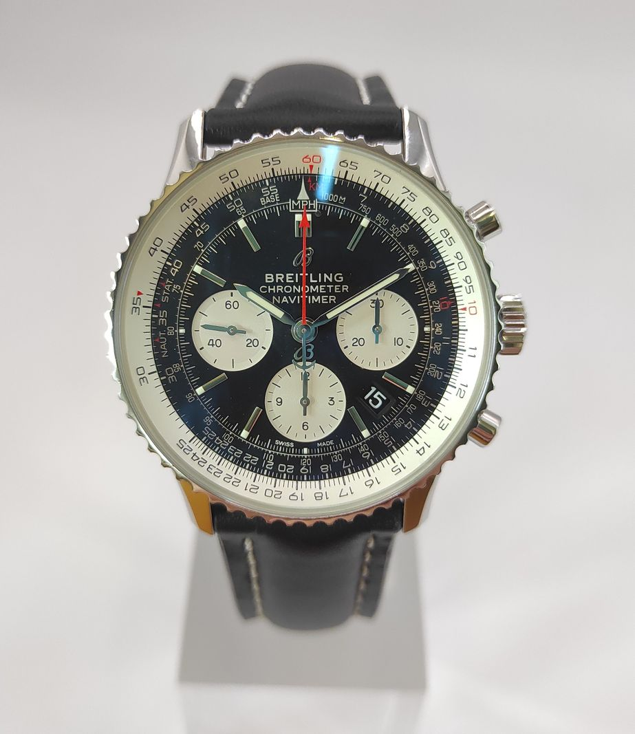 BREITLING Navitimer 01 Manufacture