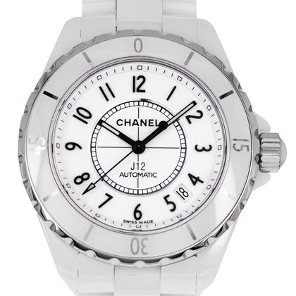 CHANEL J12 38 mm