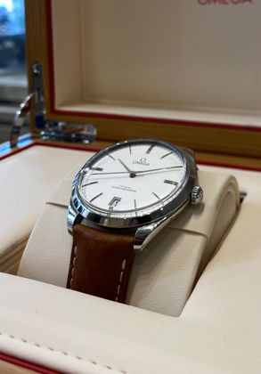 OMEGA De Ville Trésor