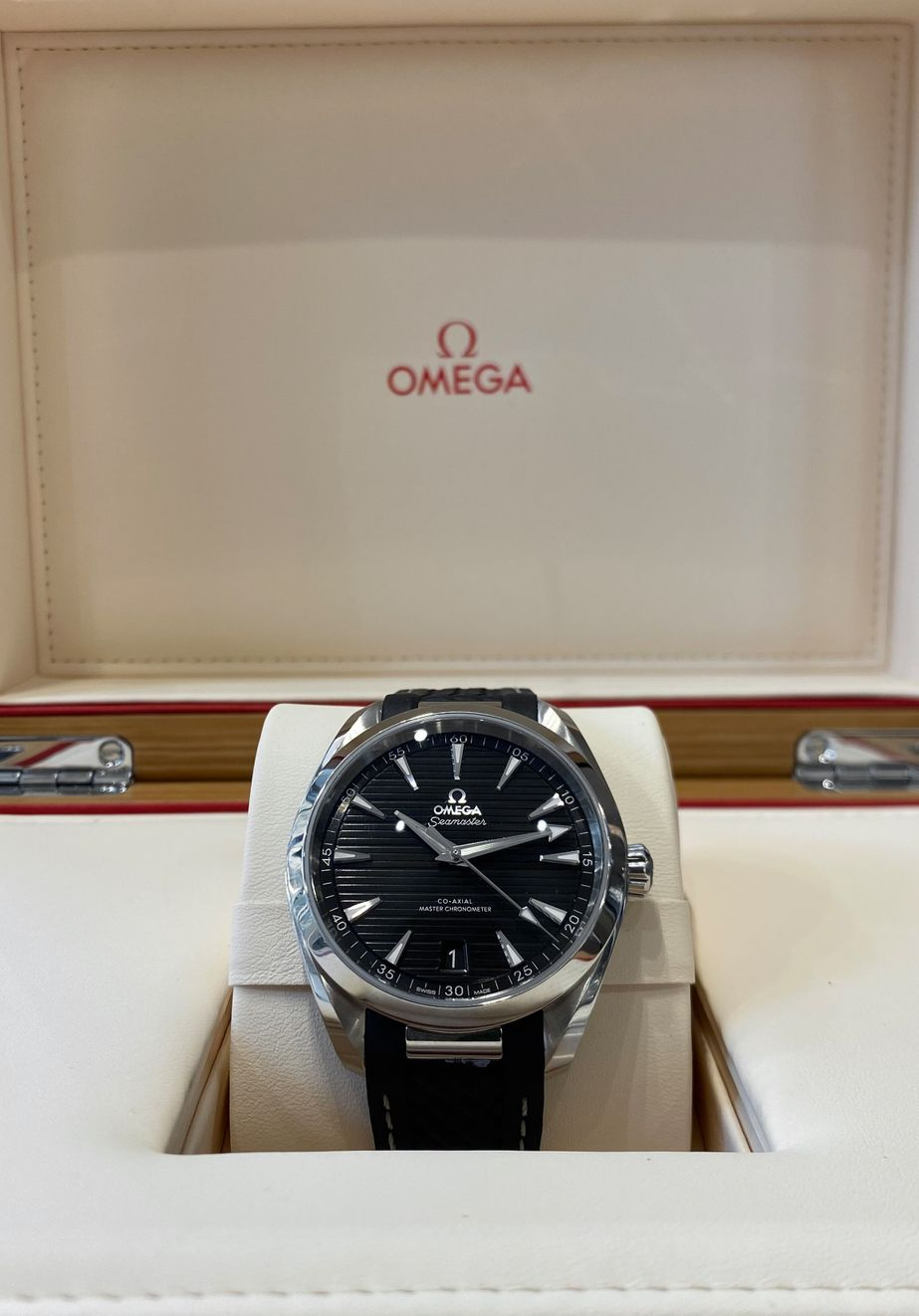 OMEGA Seamaster Aquaterra