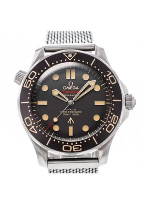 OMEGA Seamaster 300 Diver Co-Axial Master Chronometer Edition 007