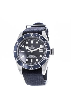 TUDOR Black Bay